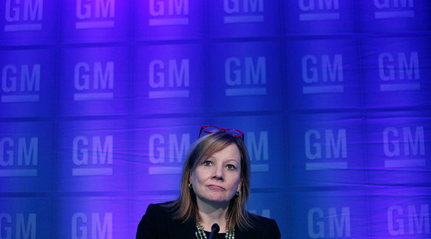 GM reports strong fourthquarter earnings Marketplace