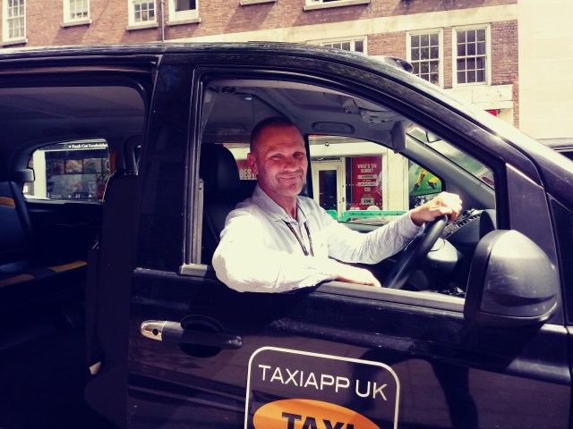 How to Become a Minicab Driver in London