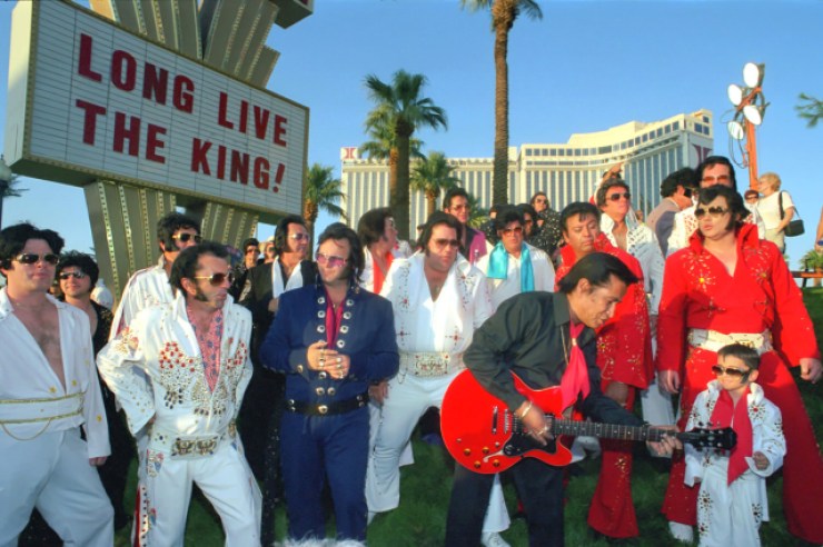 Elvis impersonators gather in Las Vegas