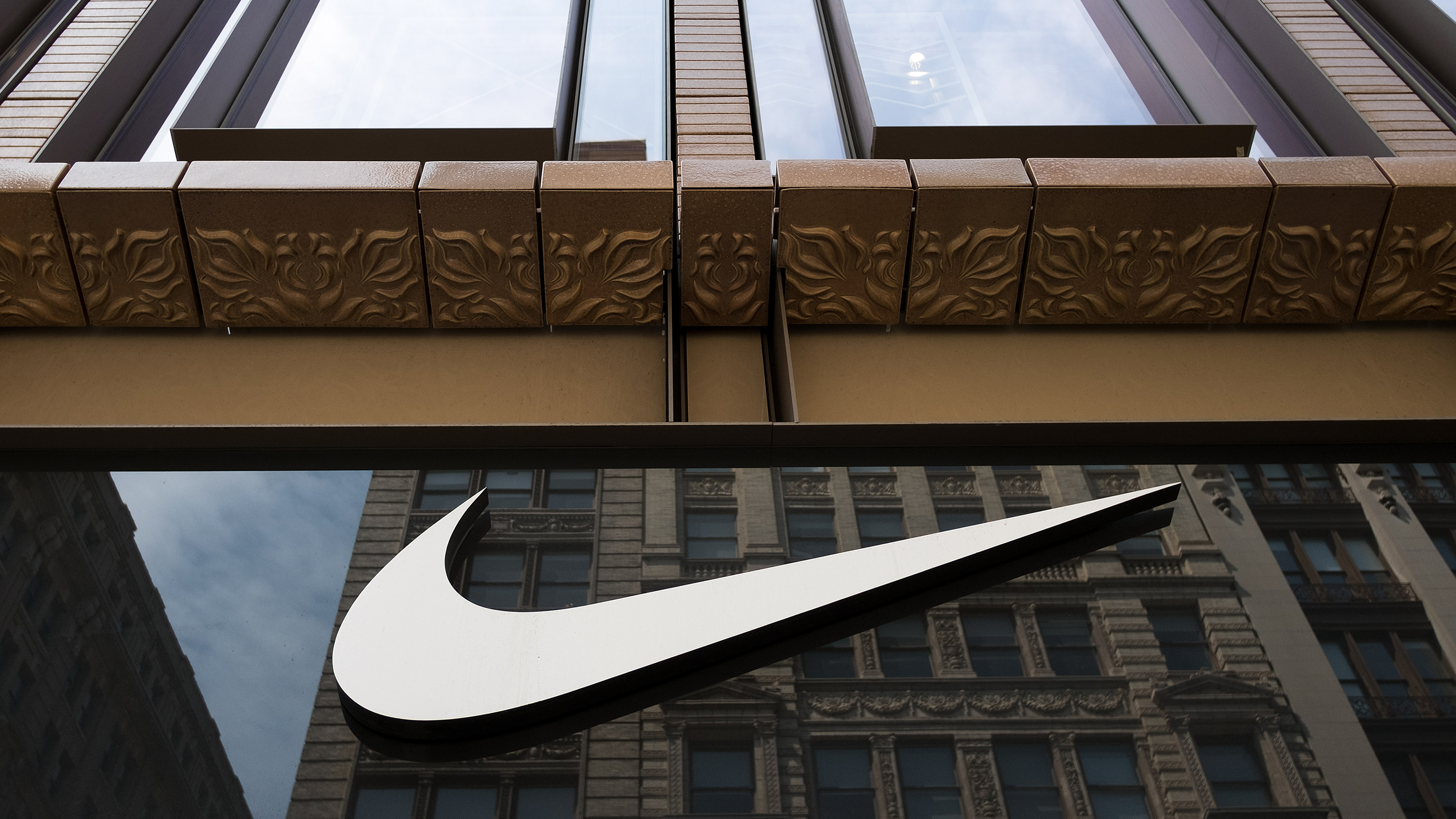 Why Arizona is pulling from Nike Marketplace