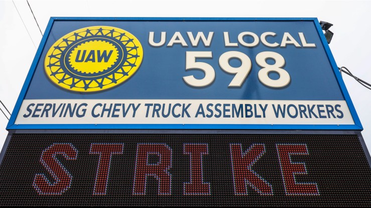 A sign in front of United Auto Workers Local 598 after the UAW declared a national strike against GM at midnight on September 16, 2019 in Flint, Michigan.