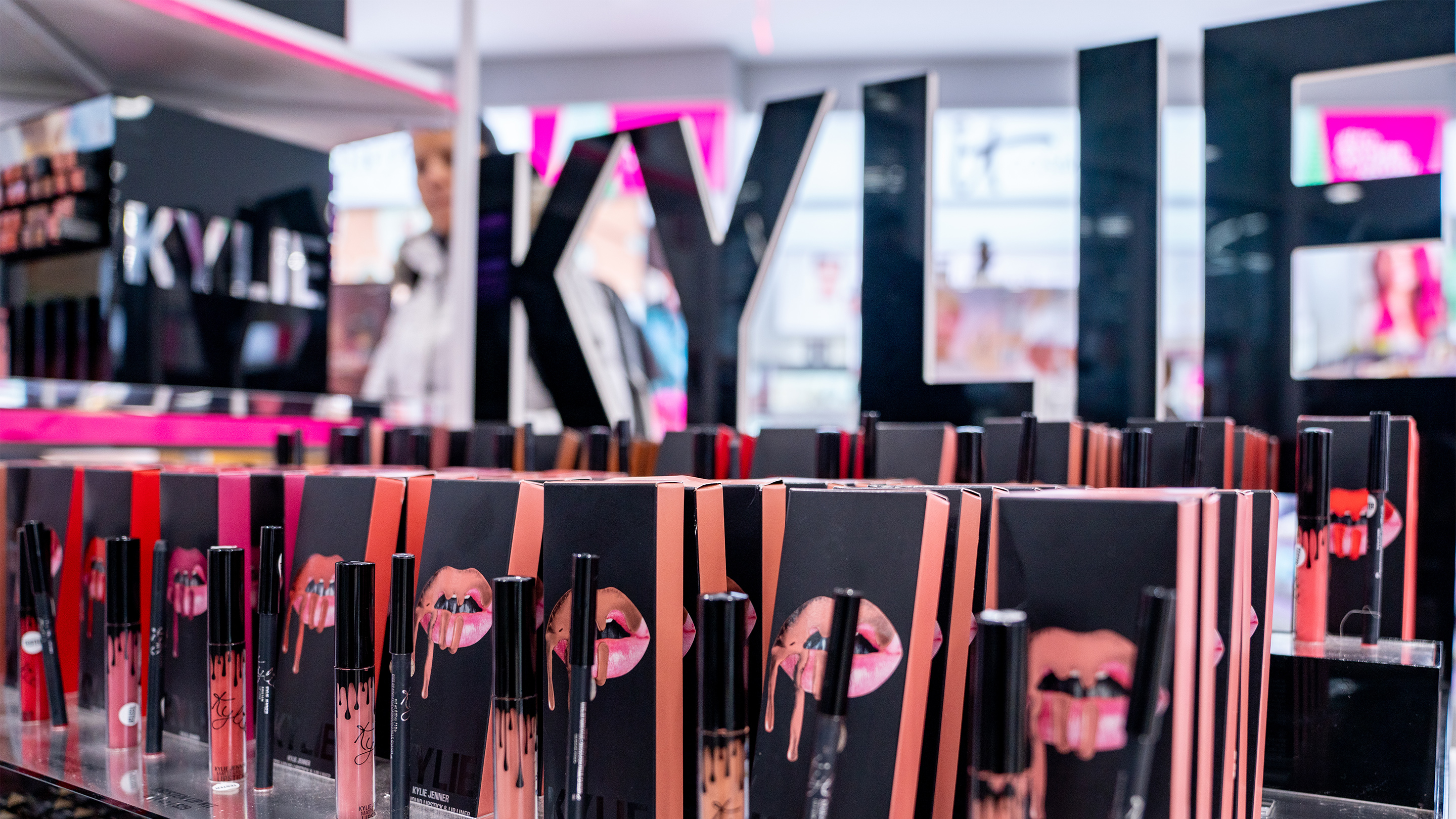 With an eye on social media, Coty takes a majority stake in Kylie Cosmetics  - Marketplace