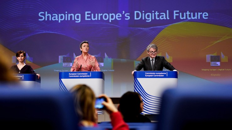 Margrethe Vestager, center, European Commission executive vice president, and Thierry Breton, right, EU commissioner for internal market, speak to the press about artificial intelligence Wednesday in Brussels.