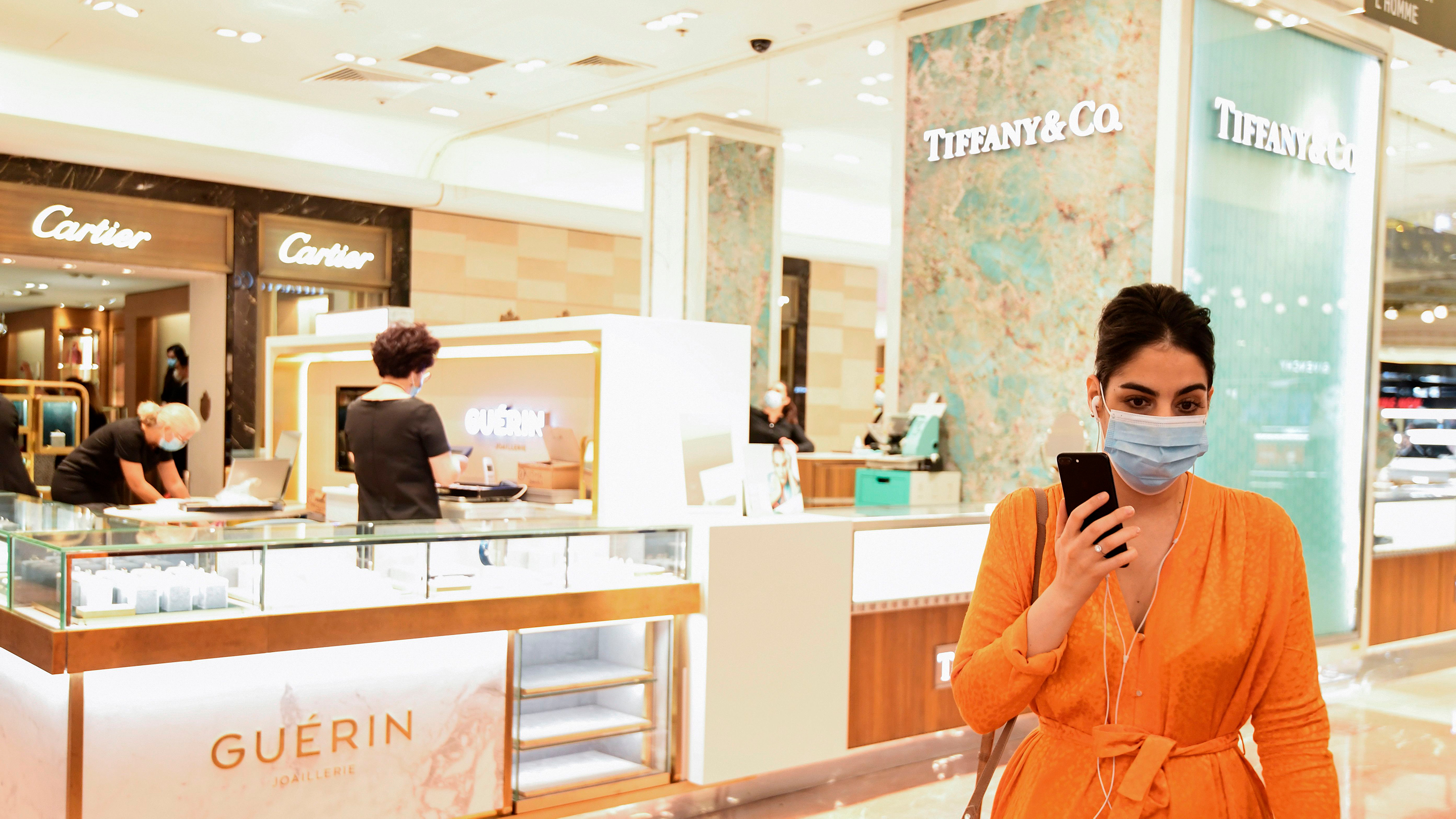 LVMH Buys Tiffany's for a Record-Breaking $16.2 Billion