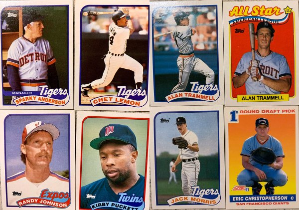 San Francisco Giants / 1000 Giants Baseball Cards All Different with 2022  Topps! at 's Sports Collectibles Store