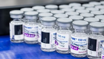Vaccine vials in production