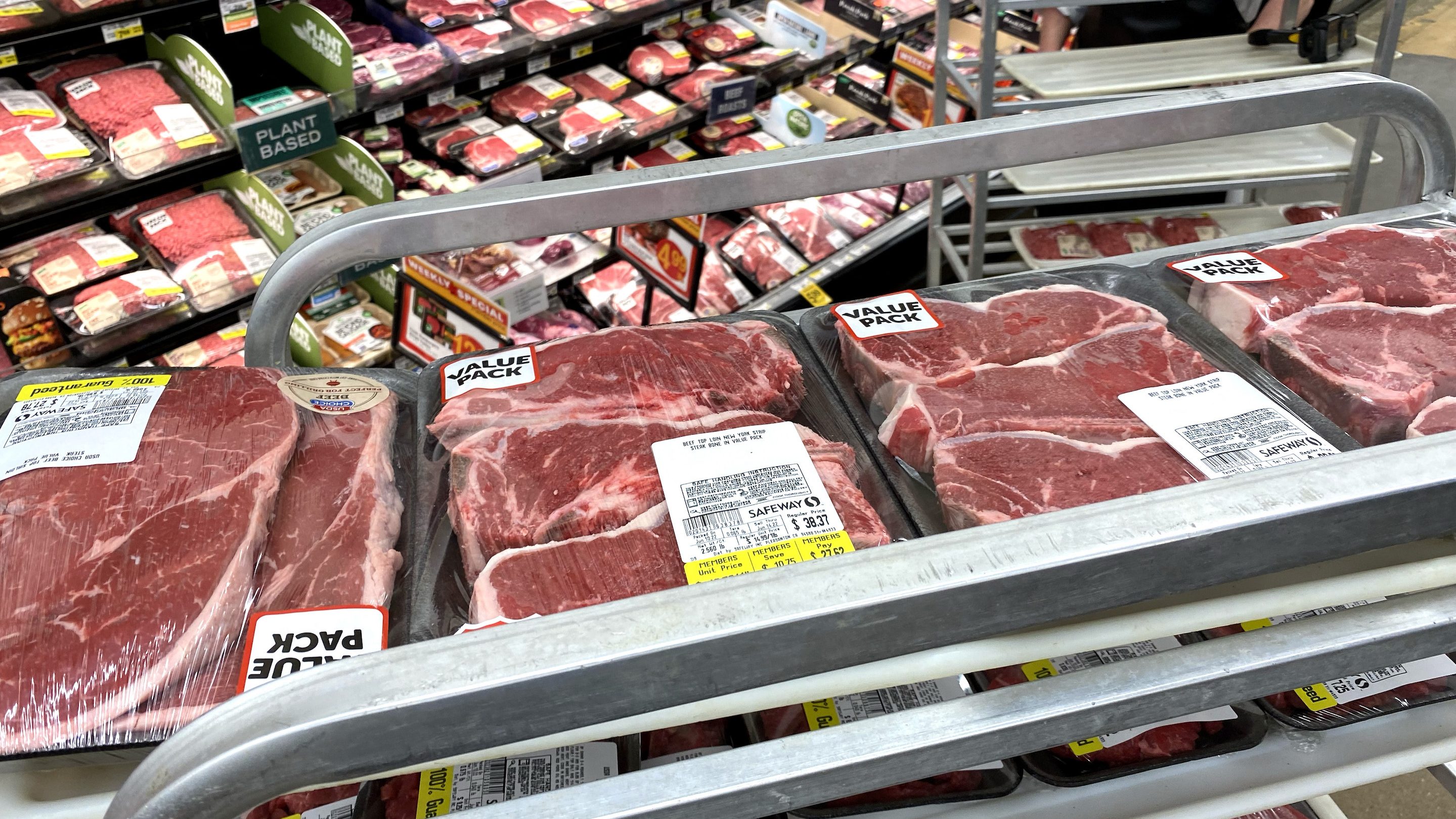 Consumers shift their meat purchases, Tyson Foods reports - Marketplace