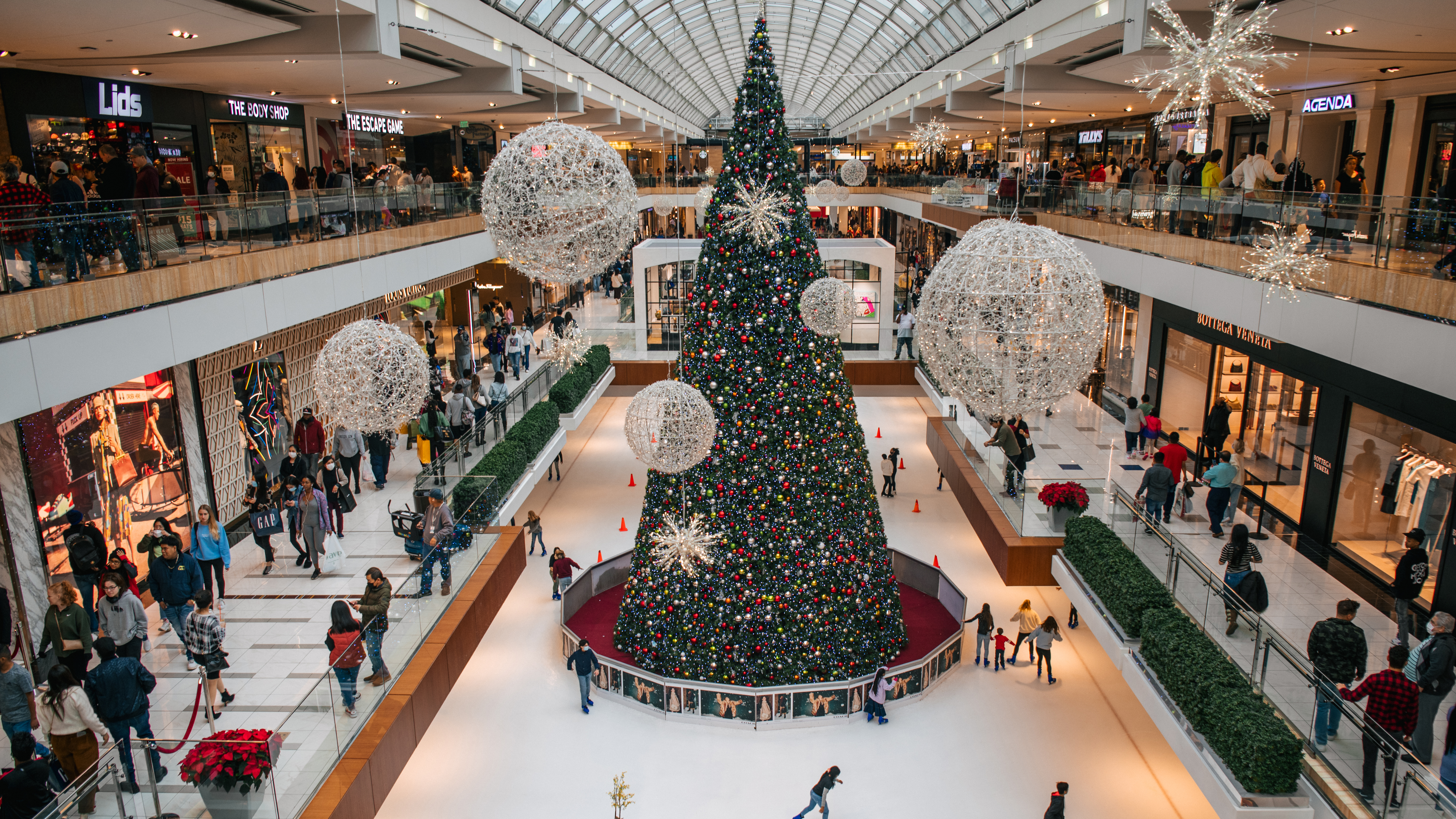 What's On The Holiday Wish List For Retailers? Predictability. - Marketplace