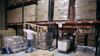 Companies return to just-in-time inventory - Marketplace