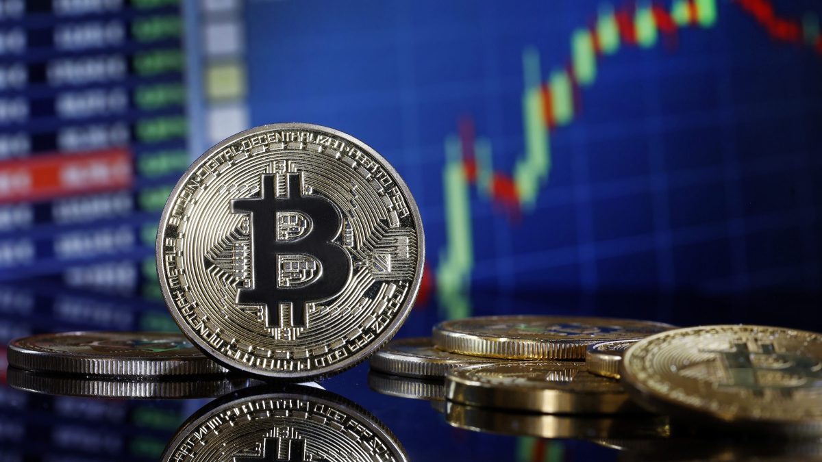 What financial advisers are saying about the new bitcoin ETFs – Marketplace