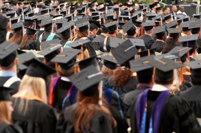 Recent college grads see rise in unemployment