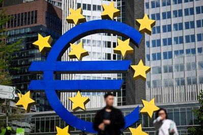 If the Federal Reserve waits to cut interest rates, will the European Central Bank follow suit?